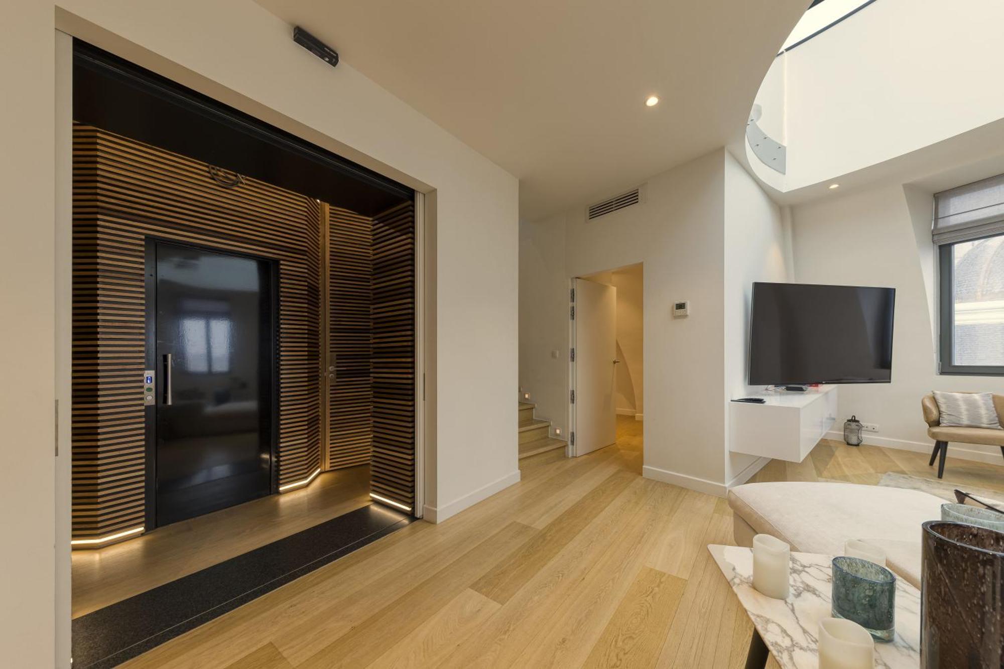 Triplex Penthouse In The City Center Brussel Buitenkant foto
